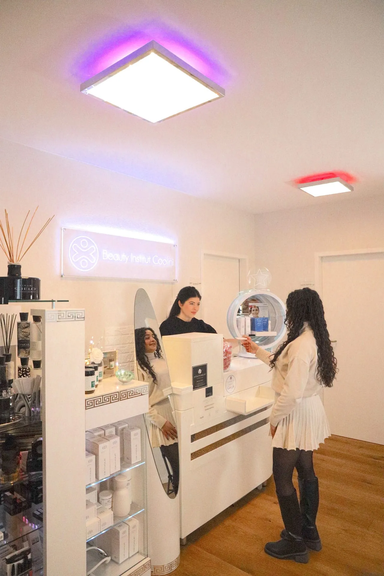 Empfangsbereich Coolini